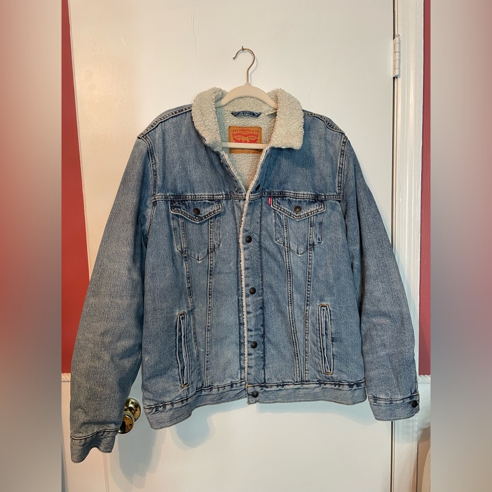 Levi’s Type III Sherpa Trucker Jacket